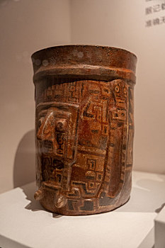 秘鲁佩德罗德奥斯马博物馆迪亚瓦纳科文化陶凯罗杯