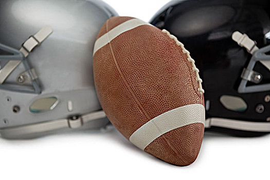 特写,褐色,美式橄榄球,运动头盔,白色背景,背景