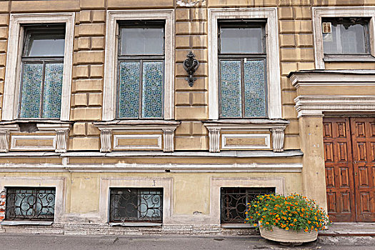 建筑,花,容器,户外,入口,彼得斯堡,俄罗斯