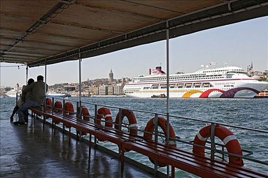 甲板,渡轮,游船,码头,博斯普鲁斯海峡,伊斯坦布尔,土耳其