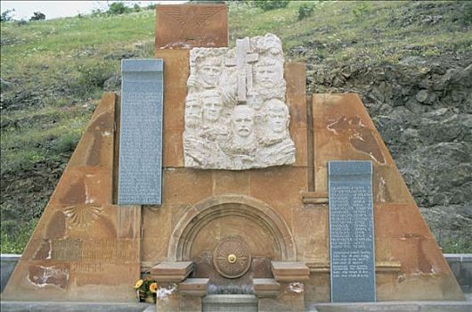 阿塞拜疆,亚美尼亚,战争纪念碑