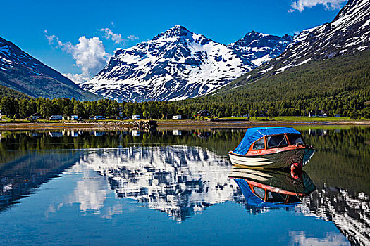 风景,船,湖,山,背景,特罗姆斯,挪威北部,挪威