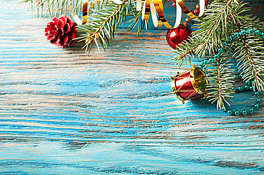红色,圣诞装饰,杉枝,蓝色,木质背景