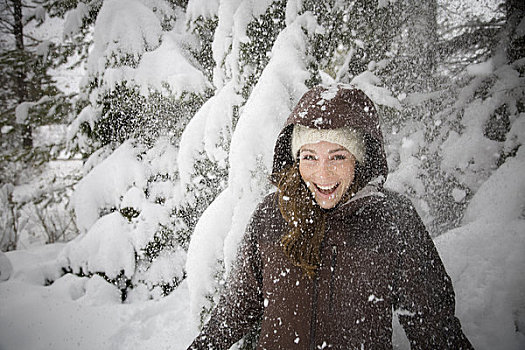 女人,笑,雪中