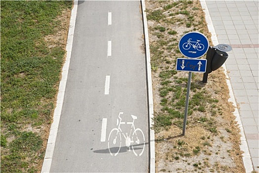 骑自行车,小路,标识