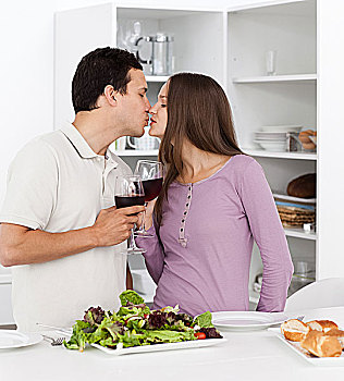 可爱,亲吻,午餐,厨房,红酒
