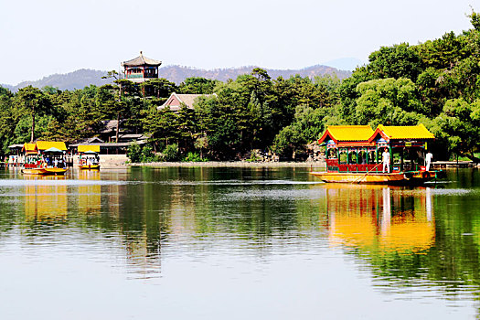 夏日避暑山庄美景