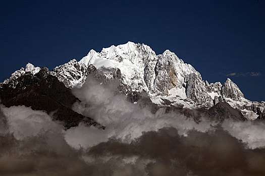 云南玉龙雪山