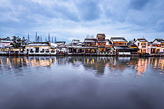 2018年上海朱家角古镇雪景