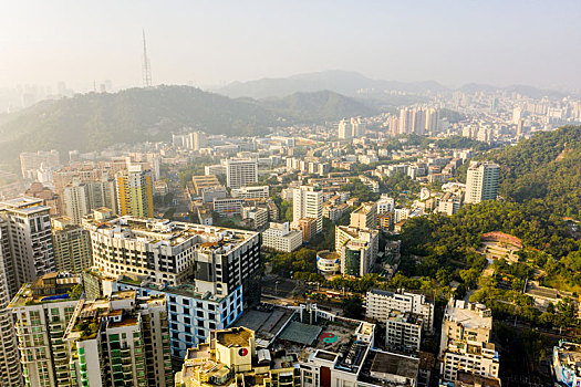 航拍广东珠海香洲区情侣中路附近城市街景