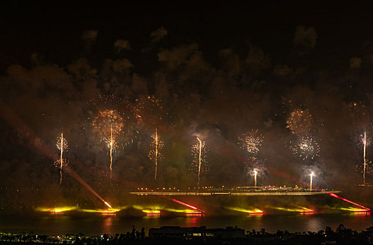 珠海市庆祝建国70周年烟花汇演