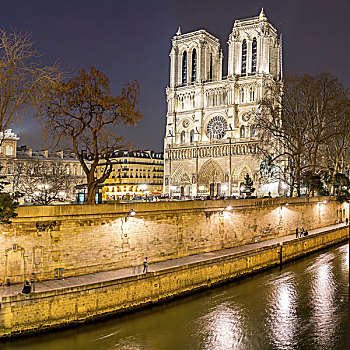 巴黎,黄昏