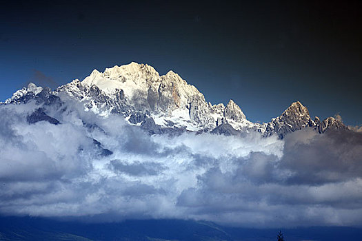 云南玉龙雪山