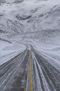 冰原大道,冬天,碧玉国家公园,艾伯塔省,加拿大