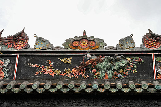 羊城广州阴天的陈家祠古建筑群特写