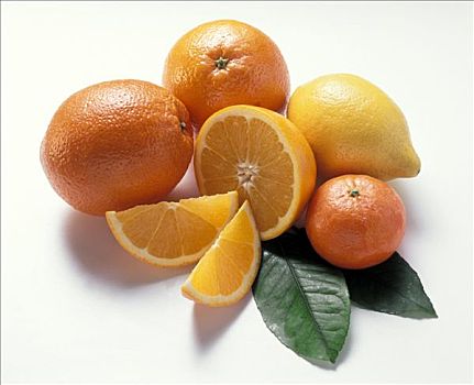 柠檬,橘子,橙子片,叶子