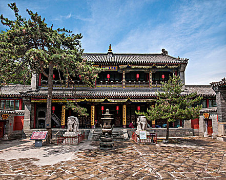 山西忻州市五台山罗睺寺寺院大藏经楼