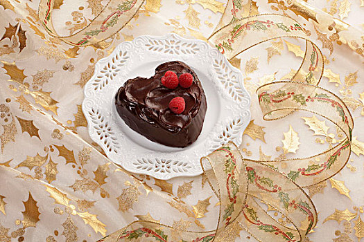 心形,巧克力蛋糕,树莓