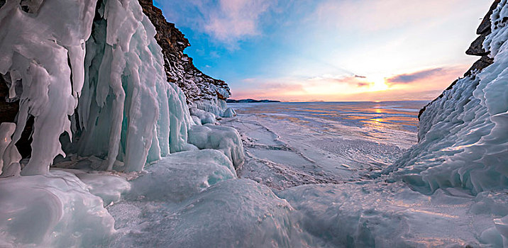 全景,冰,钟乳石,洞穴,岸边,日落,贝加尔湖,伊尔库茨克,区域,西伯利亚,俄罗斯