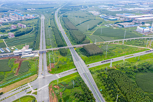 俯瞰大地,鸟瞰公路