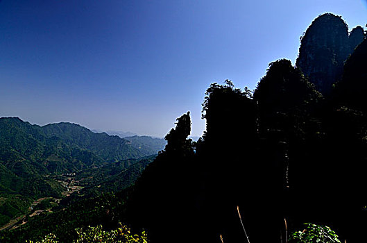 莲花山