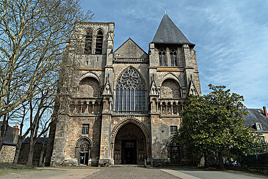 法国勒芒圣母教堂