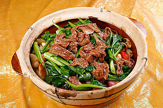 牛肉啫广东菜心