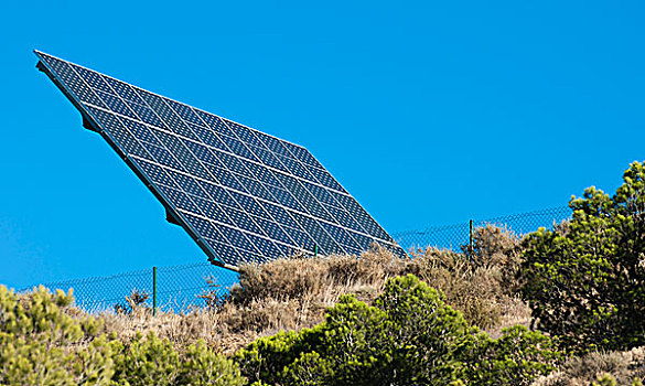 太阳能电池板,山