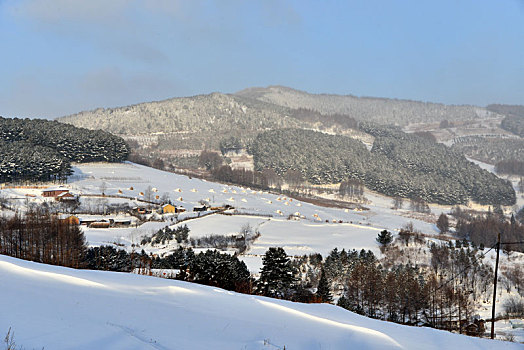 冬季吉林雪村-松岭美景如画