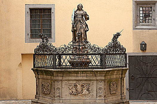 喷泉,雕塑,女神,喜爱,设计,广场,雷根斯堡,普拉蒂纳特,巴伐利亚,德国,欧洲