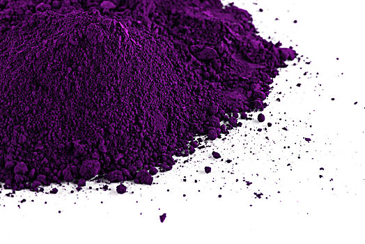紫色颗粒粉末白色背景氟氯溴钴镍镉铜镁钾