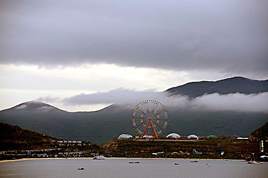 越南芽庄五指岩风光