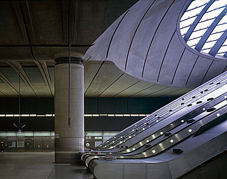 金丝雀码头,车站,伦敦,地铁,扶梯