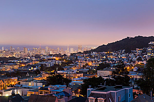 向外看,上方,旧金山,黎明