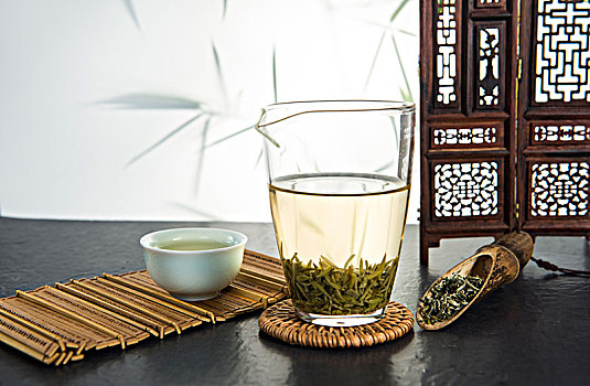 茶水,绿茶,茶杯,碧螺春茶,茶道