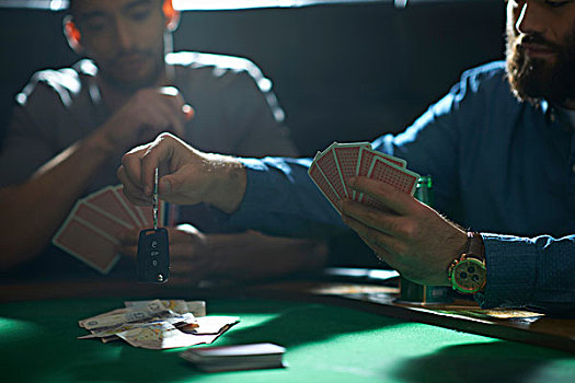 男人,赌博,车钥匙,纸牌,游戏,酒吧,牌桌