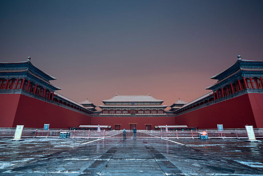 中国北京故宫博物院午门冬天雪景