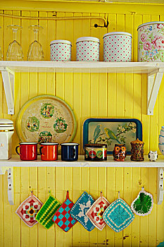 储藏罐,彩色,旧式,瓷釉,大杯,架子,墙壁