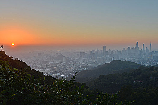 白云山上日出美景