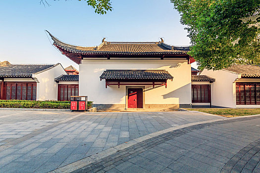 江南中式民居建筑,南京白鹭洲公园内的建筑