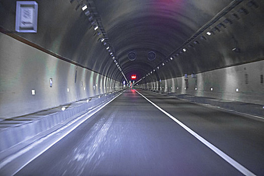 高速公路隧道