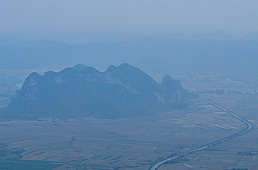 大明山