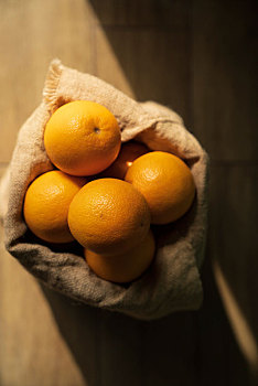 篮子里的橙子,明亮,阳光,温暖,治愈