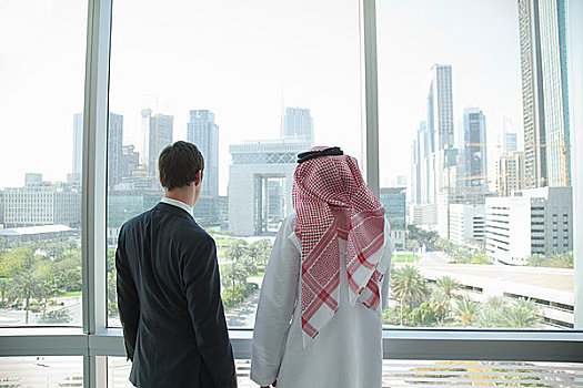 西部,中东,商务人士,窗户,迪拜,办公室