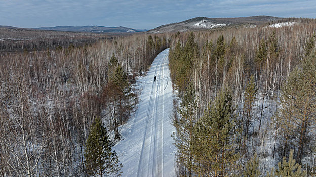 大兴安岭雪路