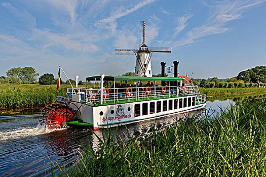 老,桨轮船,蒸汽船,运河,布鲁日,西佛兰德省,佛兰德地区,比利时,欧洲