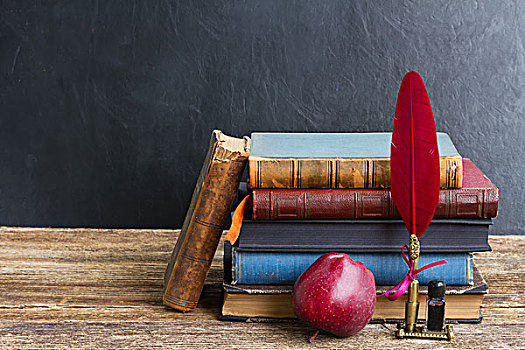 木质,书架,老式,书本,苹果,红色,羽毛,笔