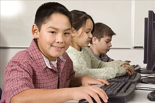阿拉斯加,男孩,工作,电脑,教室,爱斯基摩