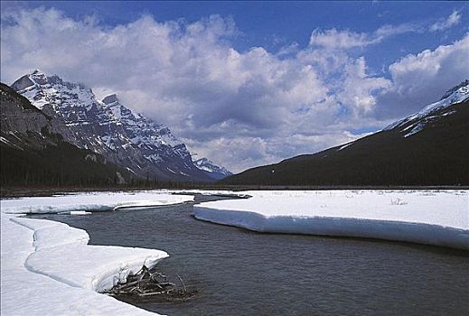 积雪,湖,冰冻,冰,山,班芙国家公园,艾伯塔省,加拿大,北美,世界遗产