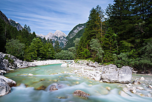 河,晶莹,清晰,青绿色,深海,索卡谷,特拉维夫,国家公园,山,朱利安阿尔卑斯,斯洛文尼亚,欧洲